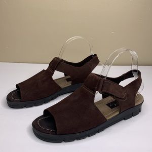 MOBILITY Sandals Brown SANDY Soft Suede Adjustable Ankle Strap 9M